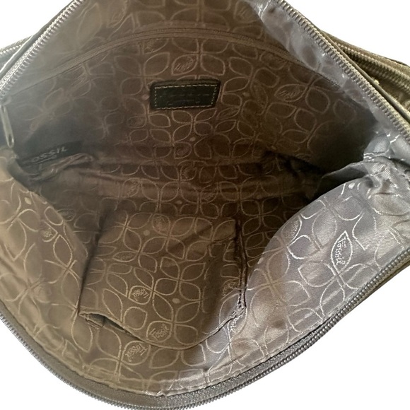 FOSSIL CROSSTOWN GREY LEATHER ORGANIZER CROSSBODY PURSE - Picture 11 of 15